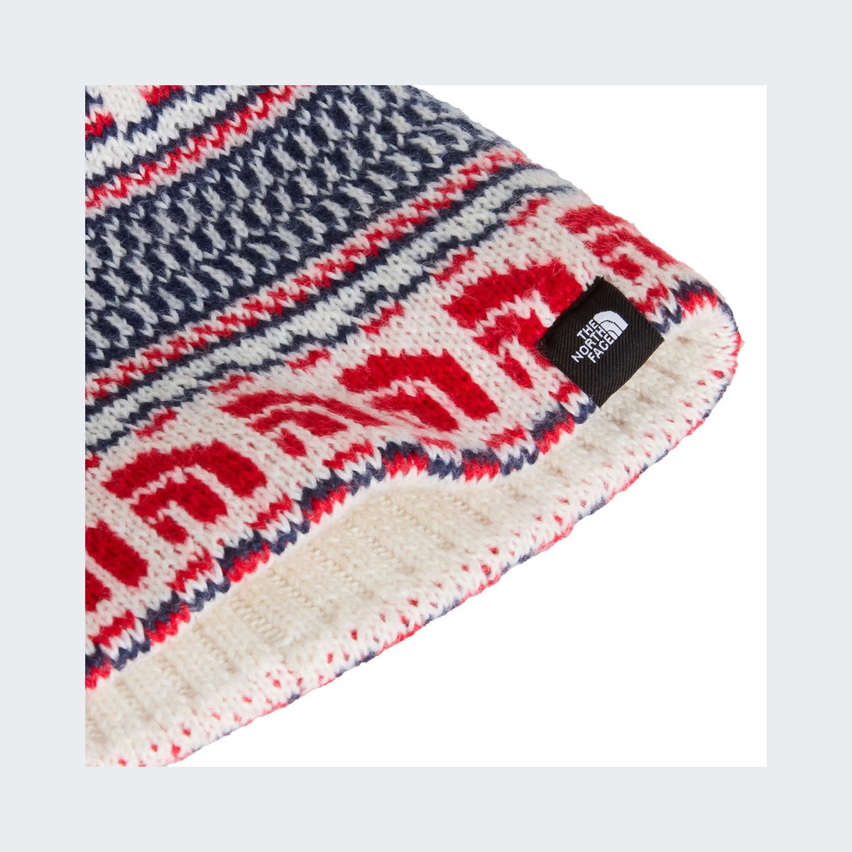 White Dune Jacquard/Pom