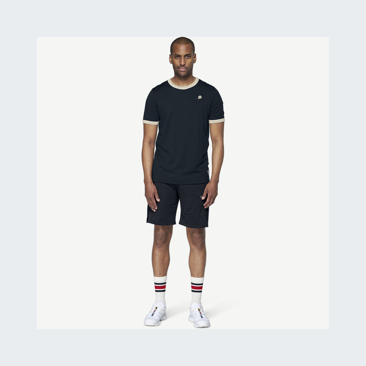 Ink/Offwhite