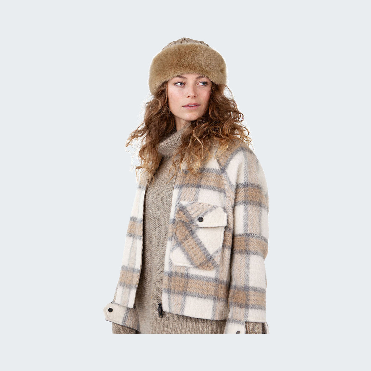24-Light Brown