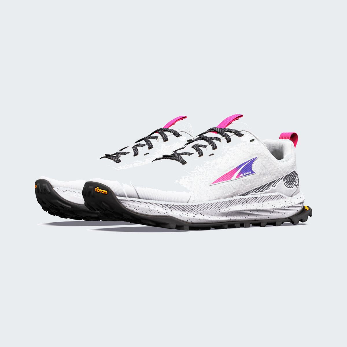 Vaporous Gray/Pink